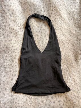 SHEIN Black Halter V-Neck Camisole